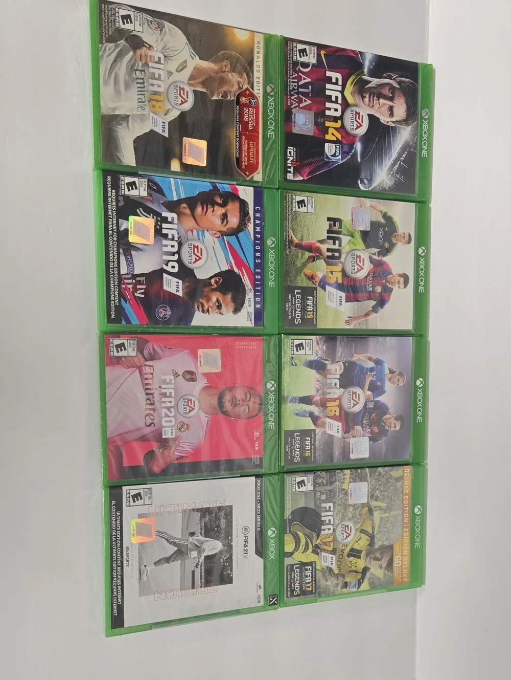 FIFA 14 - 21  Game Bundle - Green Cases